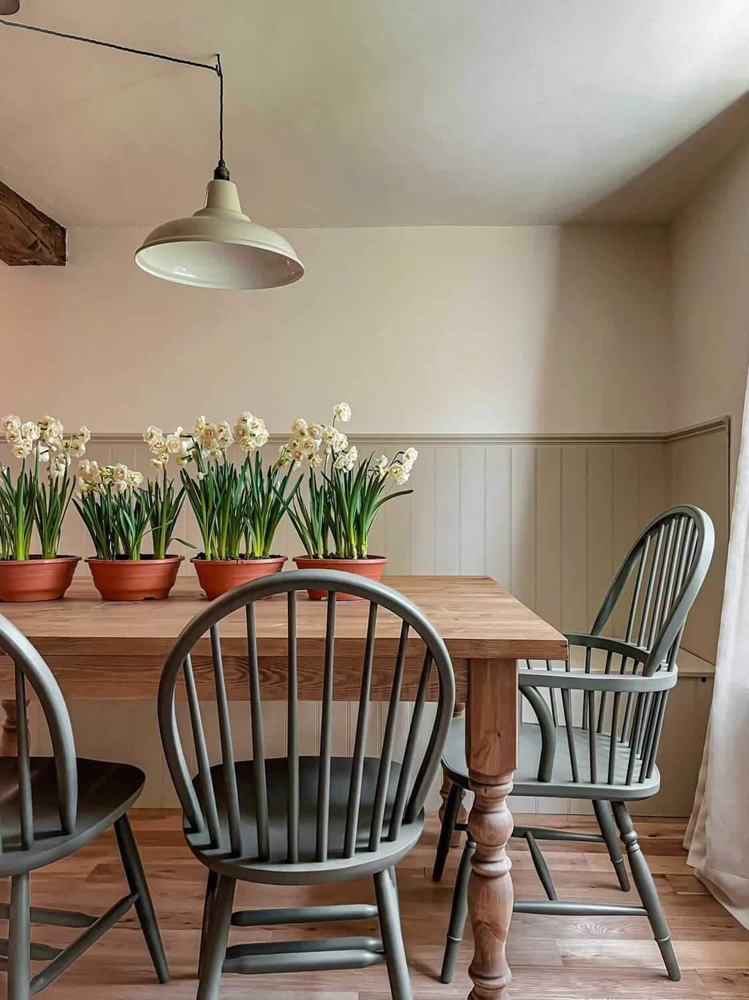 What is Rustic Style Furniture?