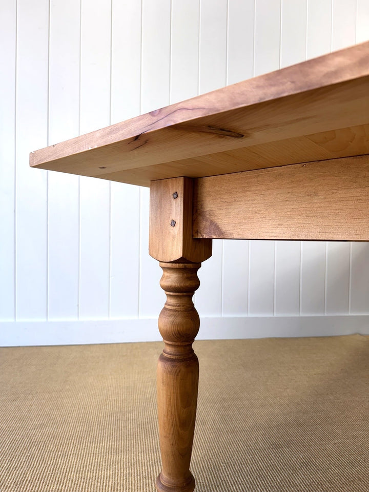 The Parson's Table - English Pine Farmhouse Tables in 5ft through 12ft Sizes
