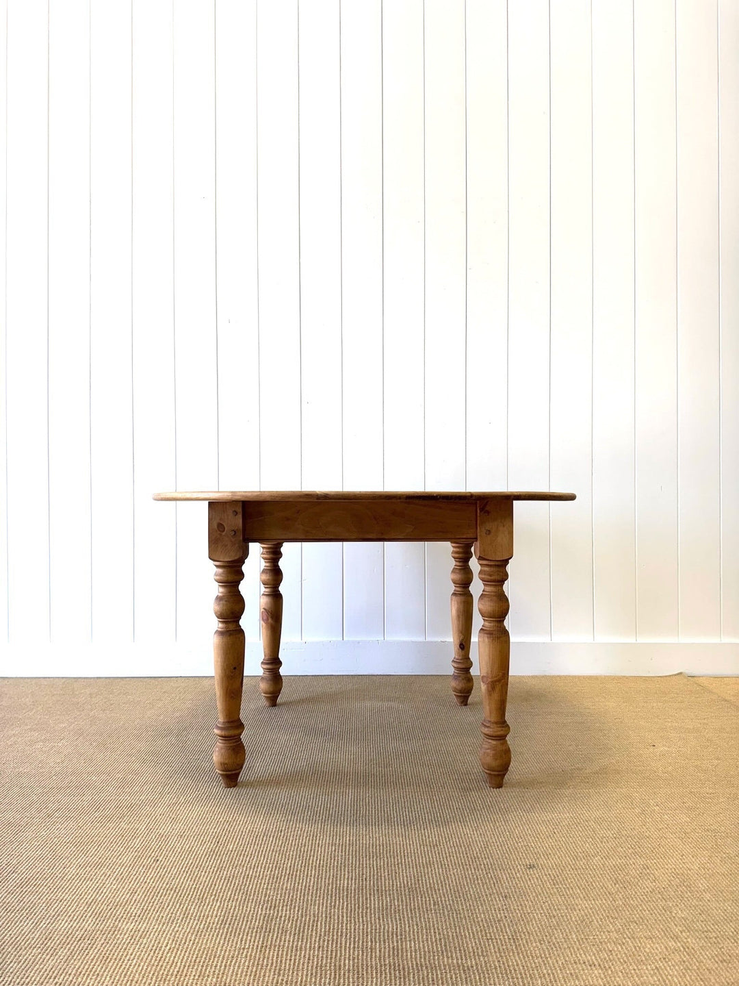 The Parson's Table - Round