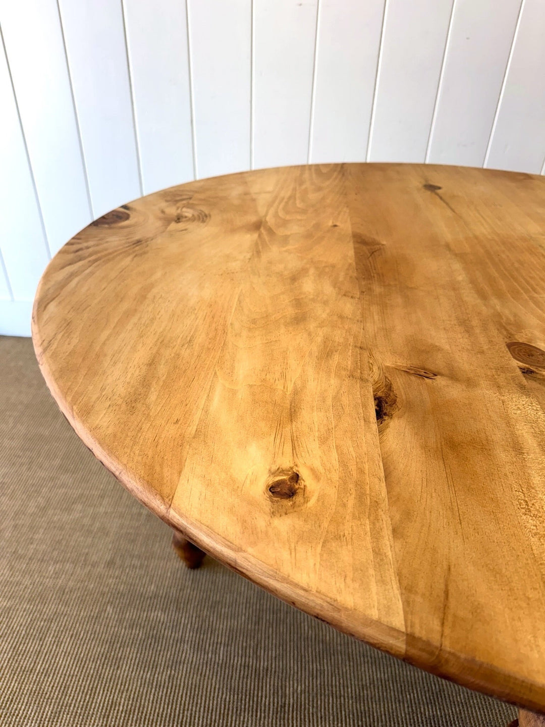 The Parson's Table - Round