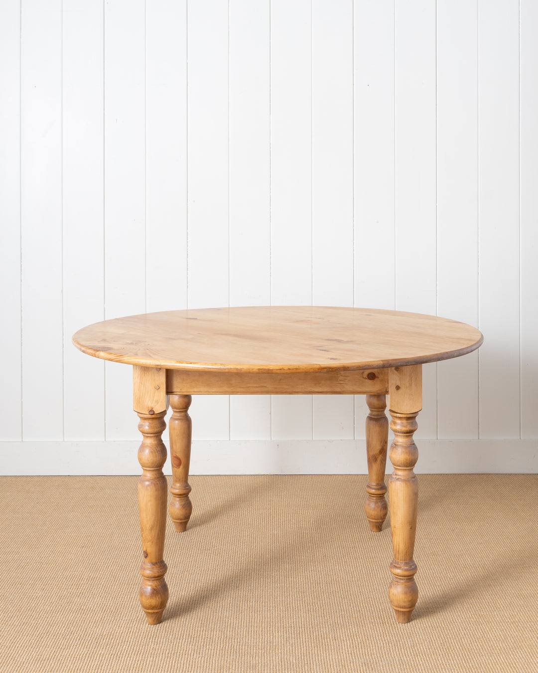 The Parson's Table - Round