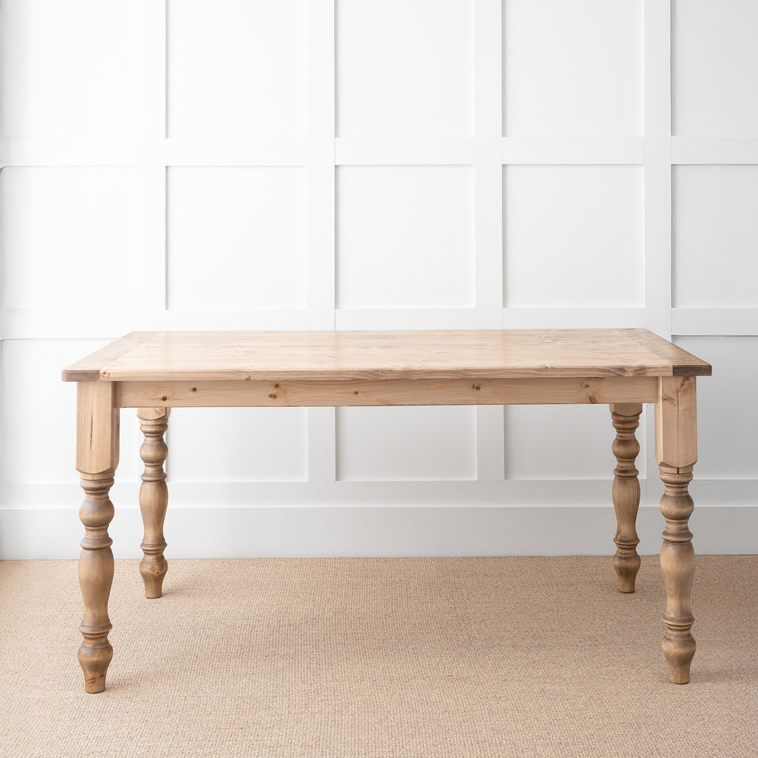 Traditional Pine Farmhouse Dining Table Wooden Dining Tables