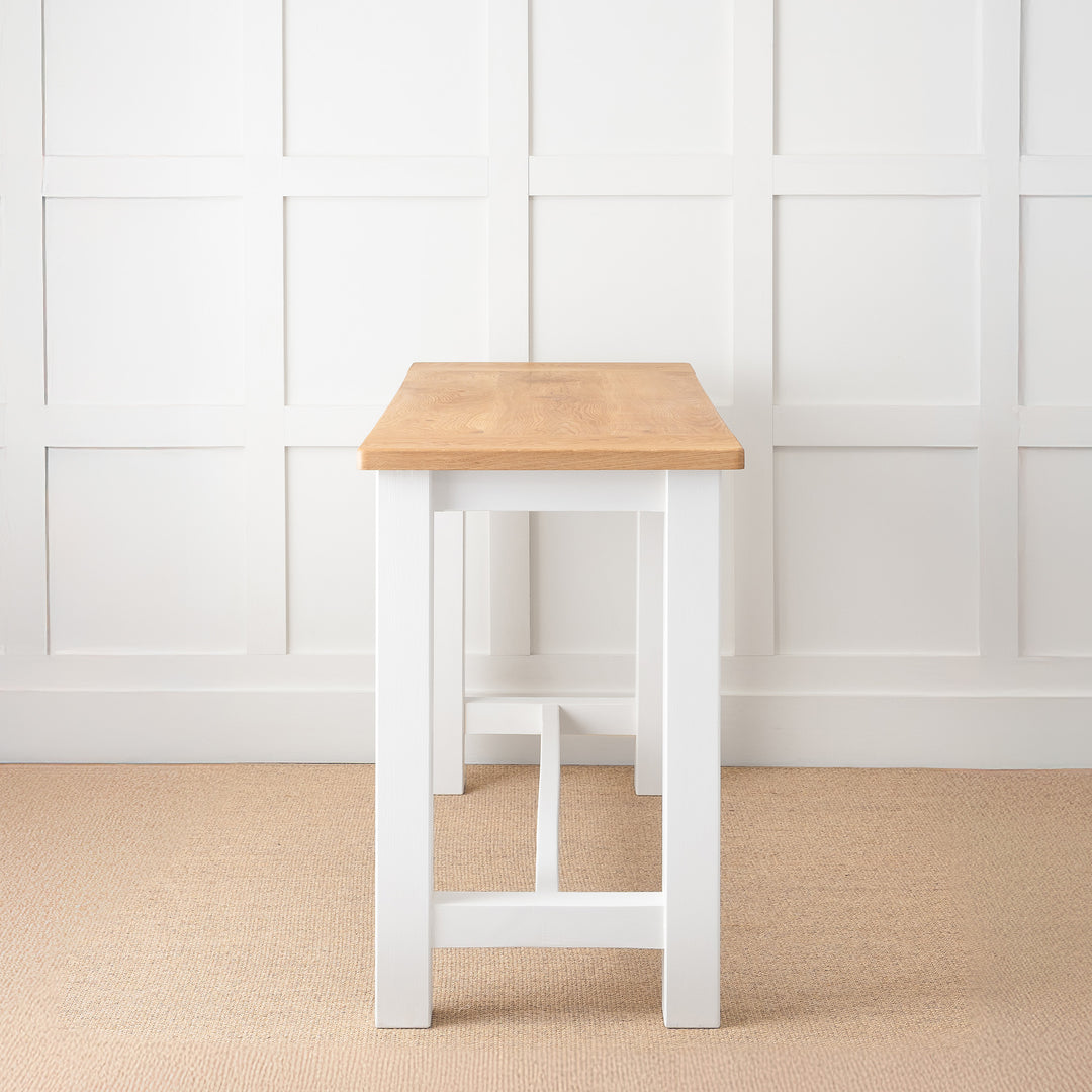 Windsor Oak Breakfast Bar