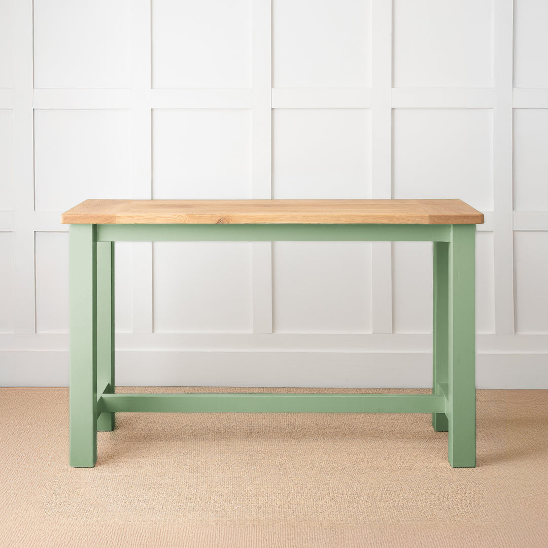 Windsor Oak Breakfast Bar