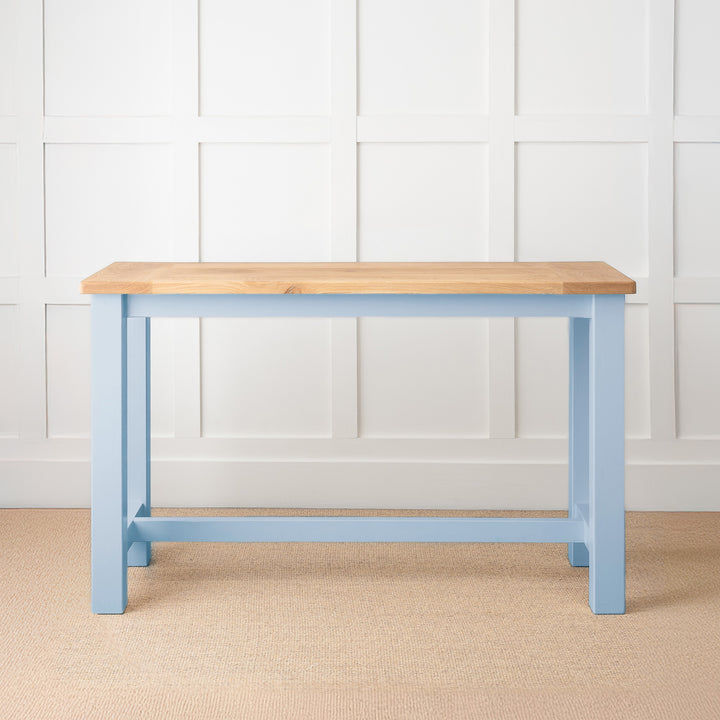 Windsor Oak Breakfast Bar